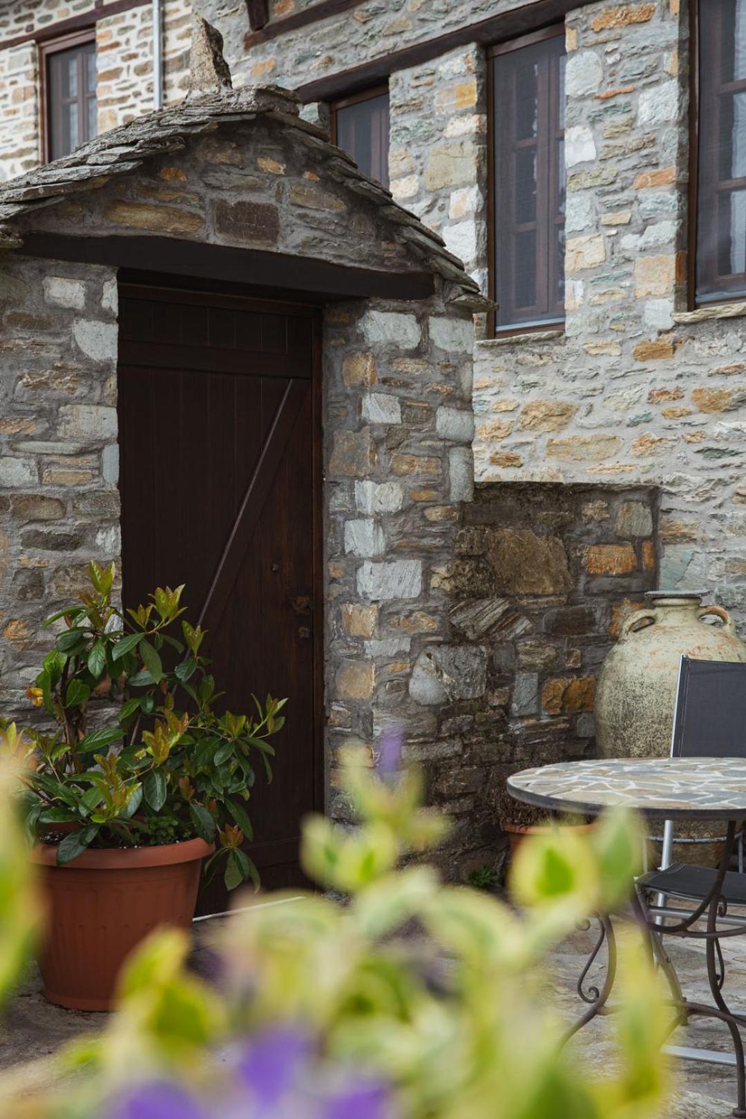 Palio Eleotrivio Guesthouse Agios Lavrentios Exterior foto