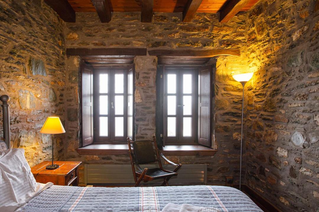 Palio Eleotrivio Guesthouse Agios Lavrentios Exterior foto